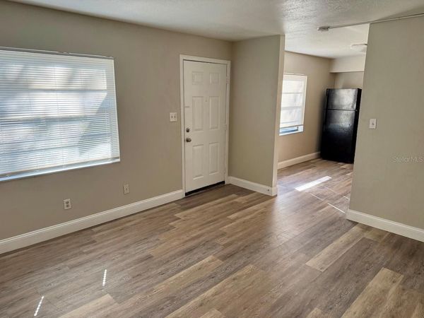 3906 E BIRD STREET, Unit B, TAMPA, FL 33604