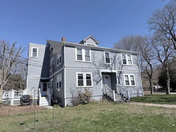 359 Village St, Unit 3, Millis, MA 02054
