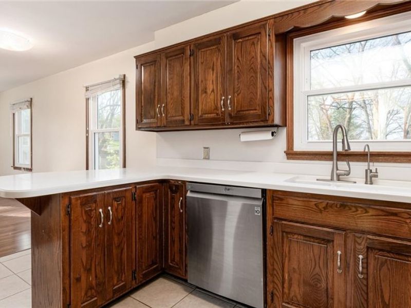 3245 Circle Court, Zanesville, OH 43701 Photo 10