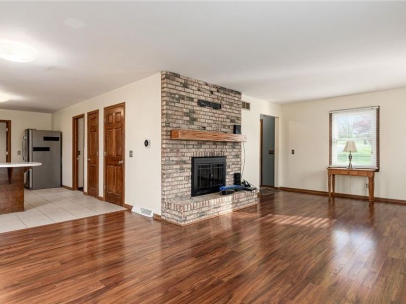 3245 Circle Court, Zanesville, OH 43701 Photo 3