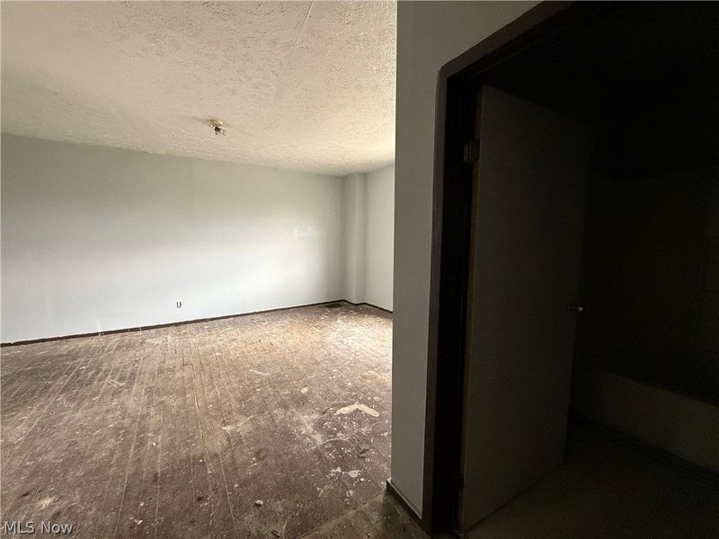 3008 Wilson Avenue, Campbell, OH 44405 Photo 10