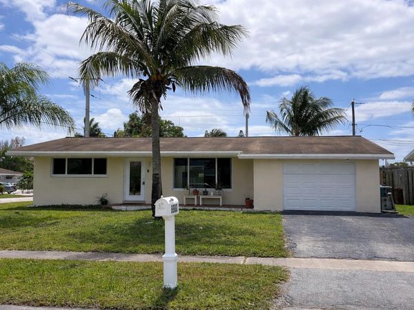 8900 NW 26th Street, Sunrise, FL 33322
