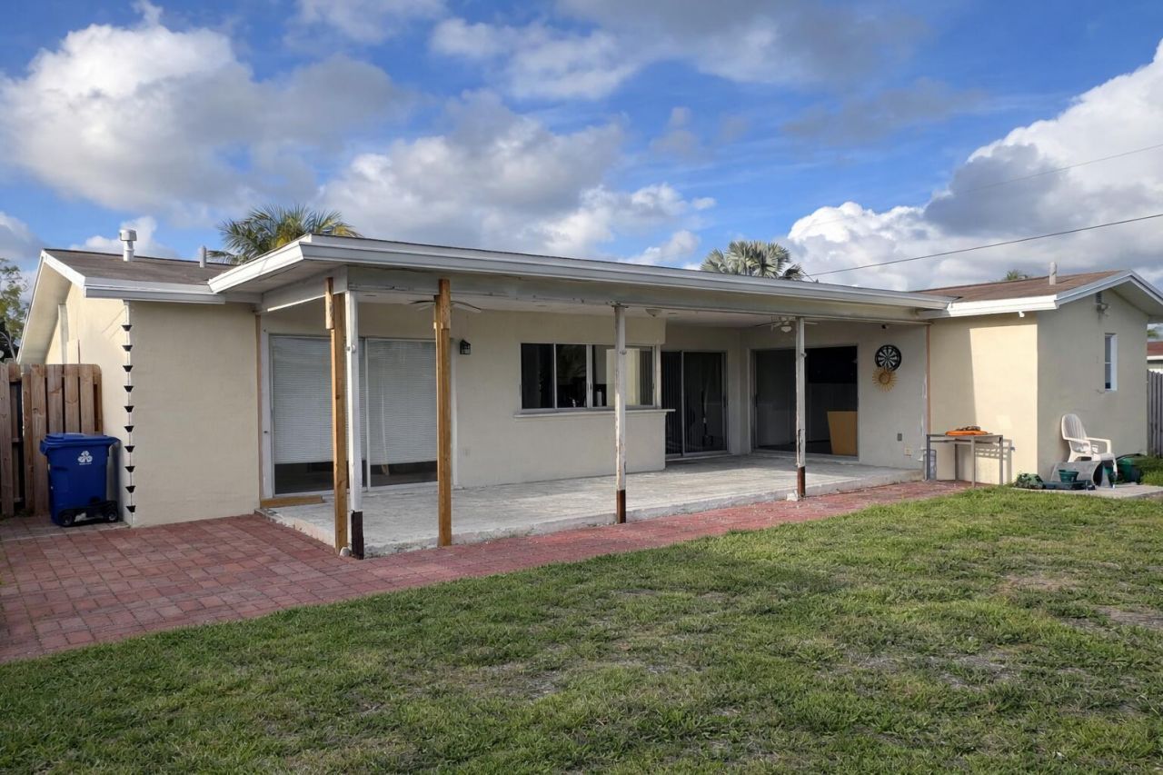 8900 NW 26th Street, Sunrise, FL 33322 Photo