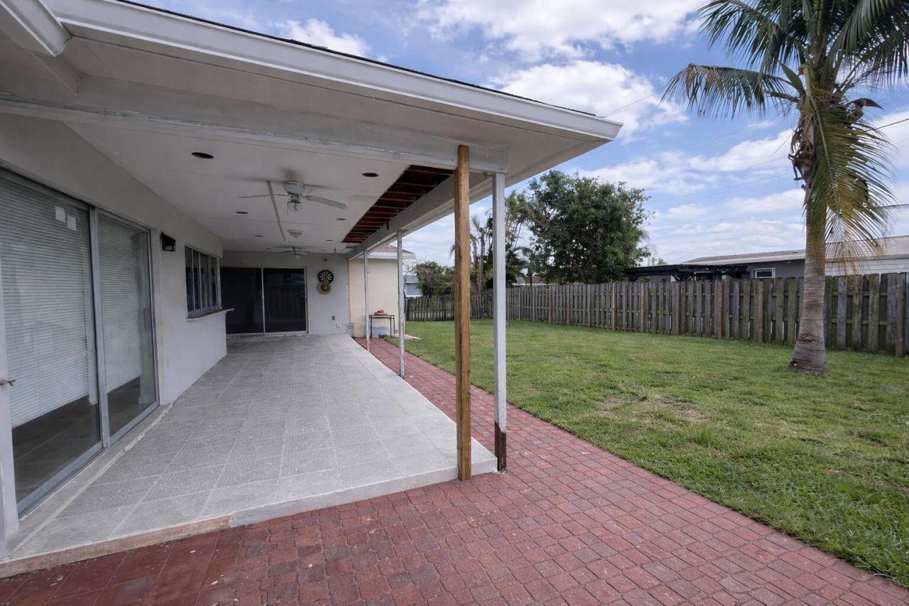 8900 NW 26th Street, Sunrise, FL 33322 Photo