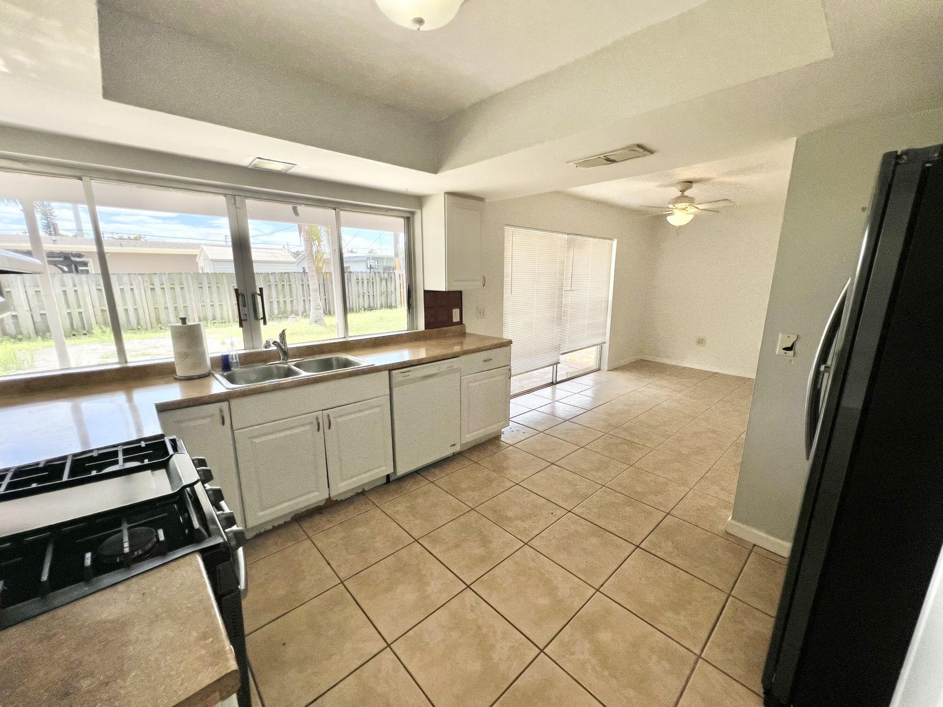 8900 NW 26th Street, Sunrise, FL 33322 Photo