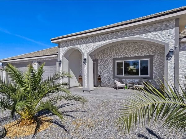 6611 Parkwood Court, Pahrump, NV 89061