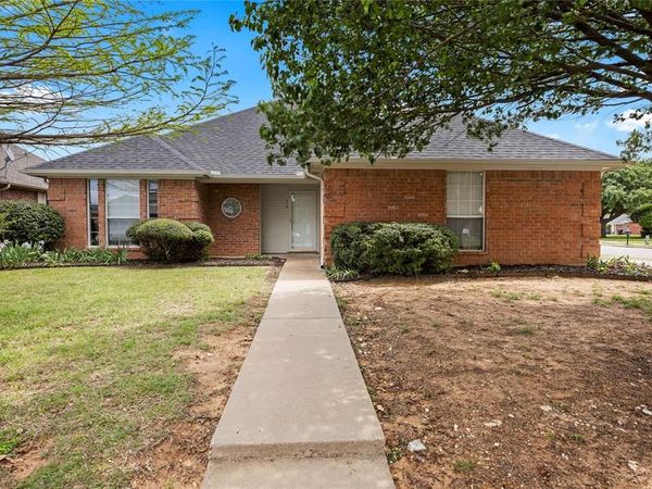 714 Remington Drive, Cleburne, TX 76033