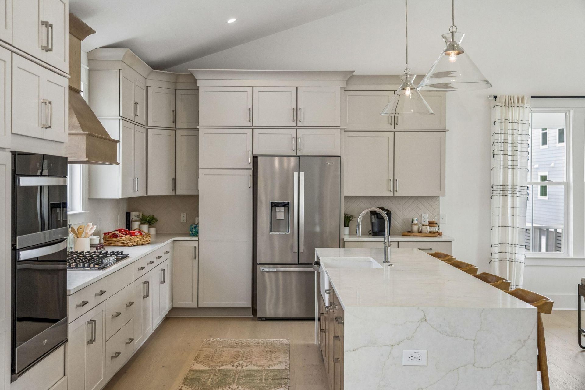 5012 Hut Creek Rd Road Photo 14