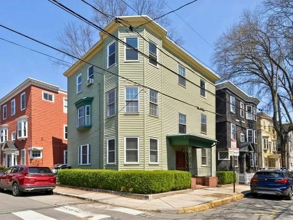 35 Eustis St, Cambridge, MA 02140