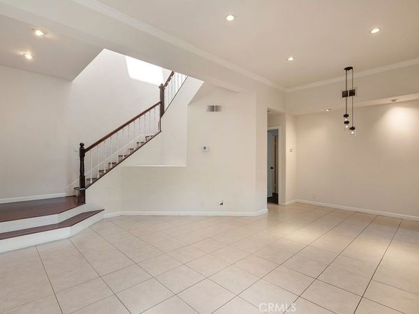 23 Willowcrest, Pomona, CA 91766