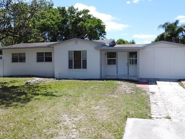 136 LYNBROOK DRIVE , ORLANDO, FL 32807