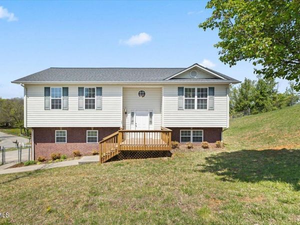 238 Cedar Valley Boulevard, Gray, TN 37615