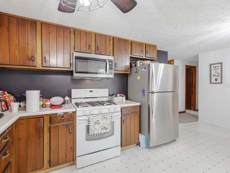 4830 Old Logan Road SE, Lancaster, OH 43130 Photo 17