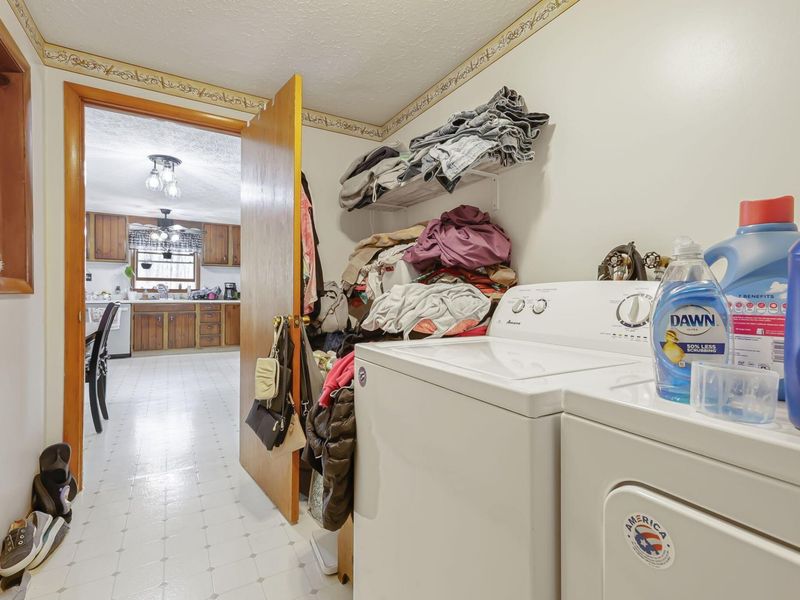 4830 Old Logan Road SE, Lancaster, OH 43130 Photo 19