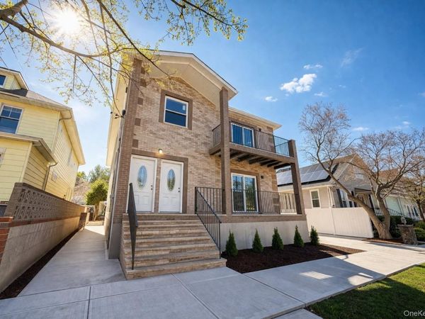 3174 VAlhalla Drive , Bronx, NY 10465