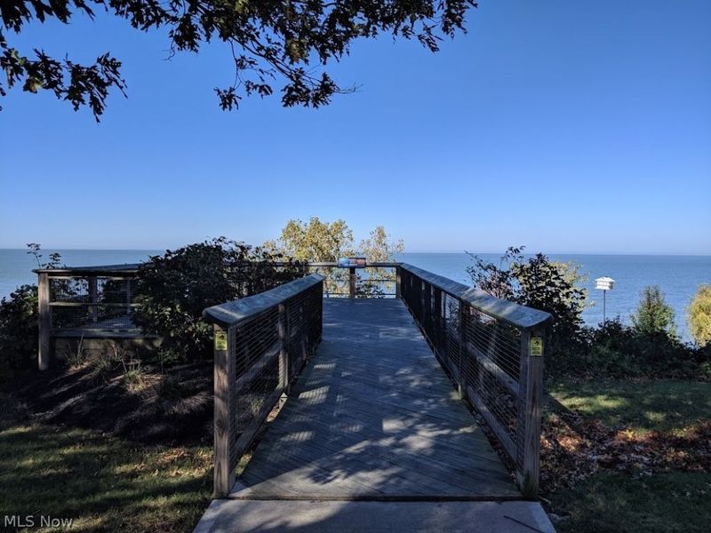 1592 Ridgewick Drive, Wickliffe, OH 44092 Photo 24