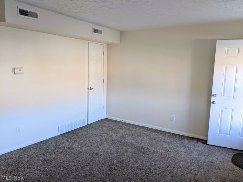 1592 Ridgewick Drive, Wickliffe, OH 44092 Photo 3