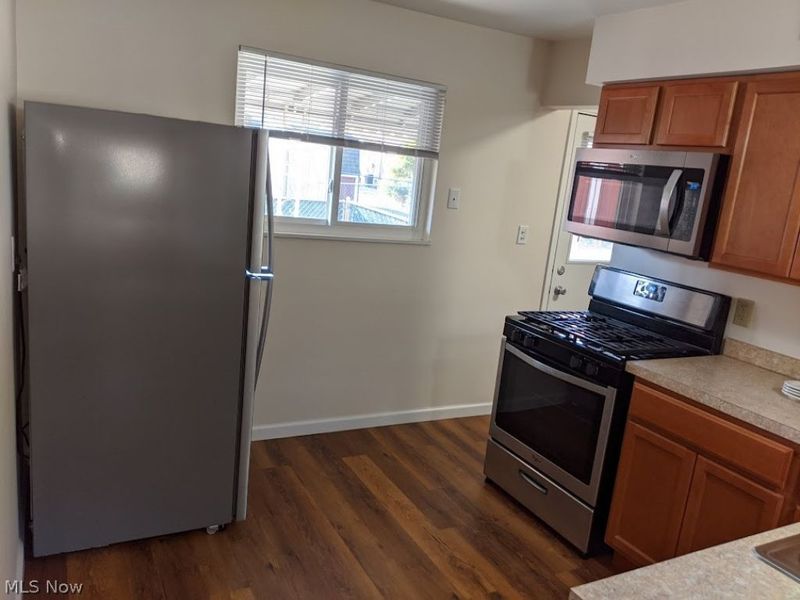 1592 Ridgewick Drive, Wickliffe, OH 44092 Photo 7