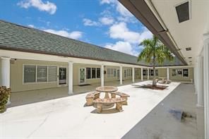 1490 S Military Trail, West Palm Beach, FL 33422 Photo