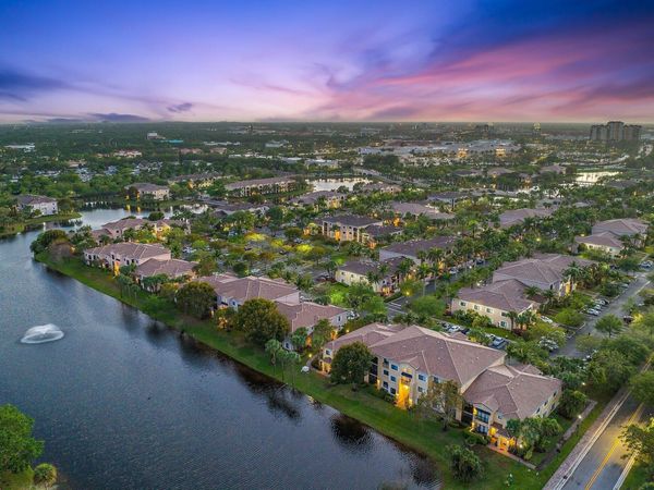2807 Veronia Drive, Unit 114, Palm Beach Gardens, FL 33410