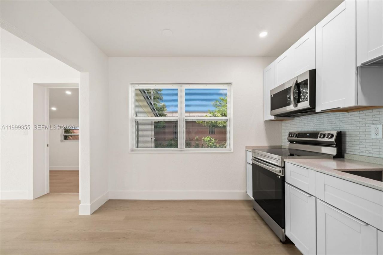 3061 NW 2nd St, Fort Lauderdale, FL 33311 Photo