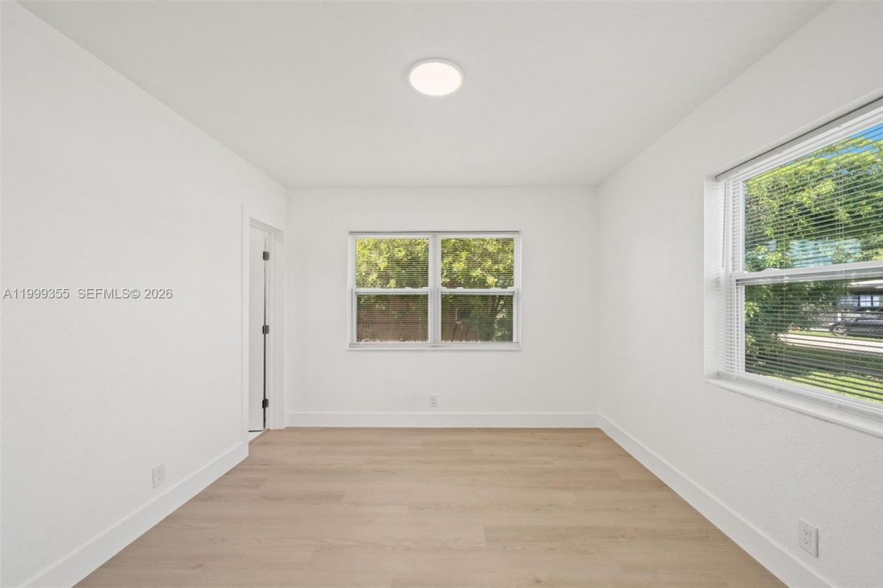 3061 NW 2nd St, Fort Lauderdale, FL 33311 Photo