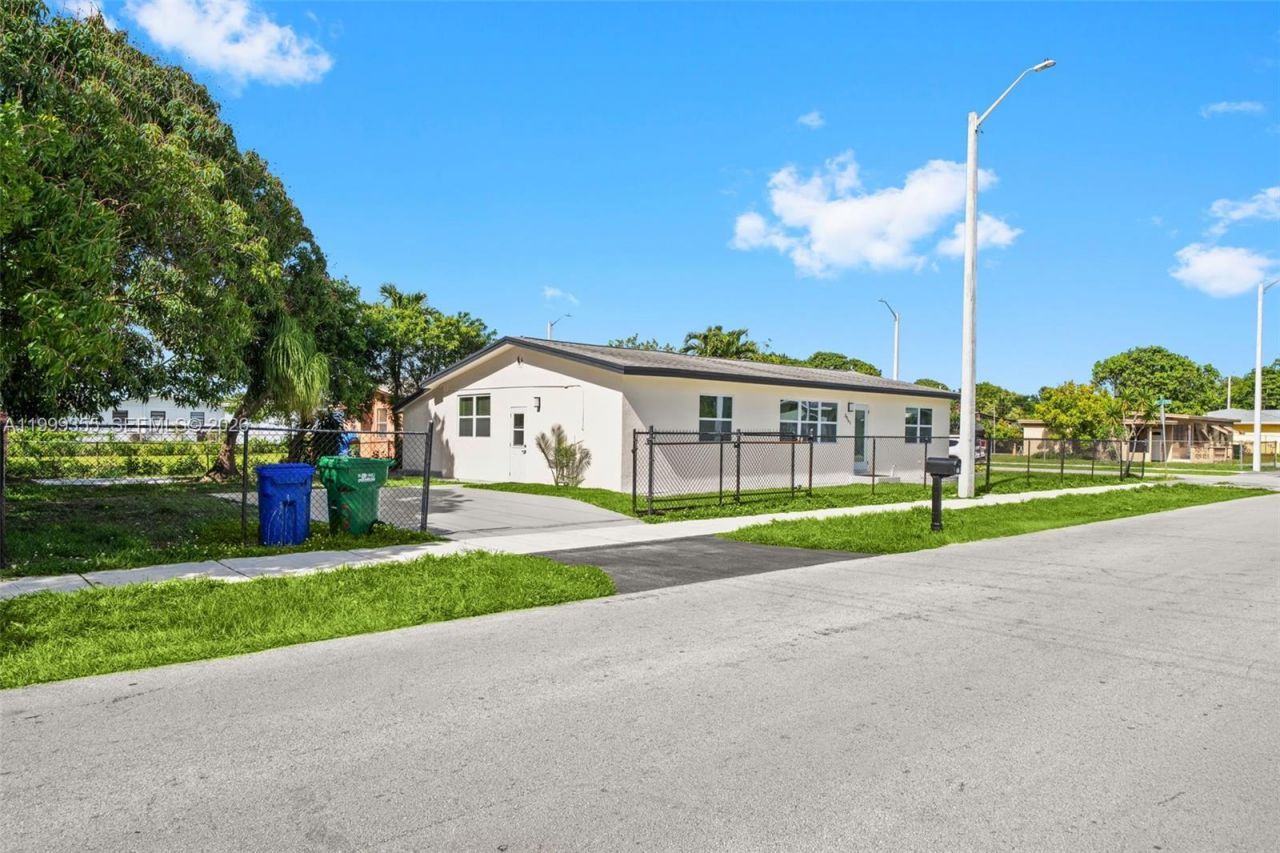 3061 NW 2nd St, Fort Lauderdale, FL 33311 Photo