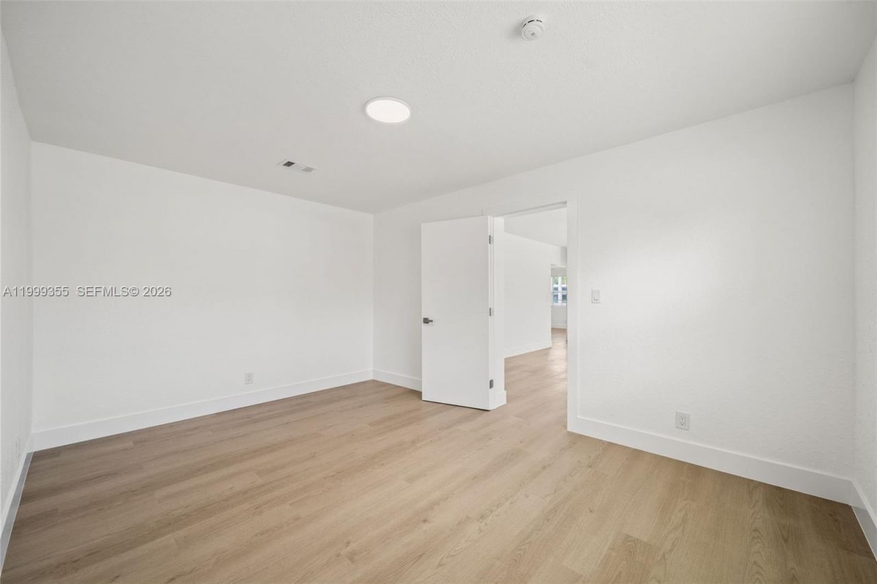 3061 NW 2nd St, Fort Lauderdale, FL 33311 Photo