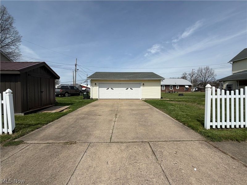 103 W Shafer Avenue, Dover, OH 44622 Photo 7