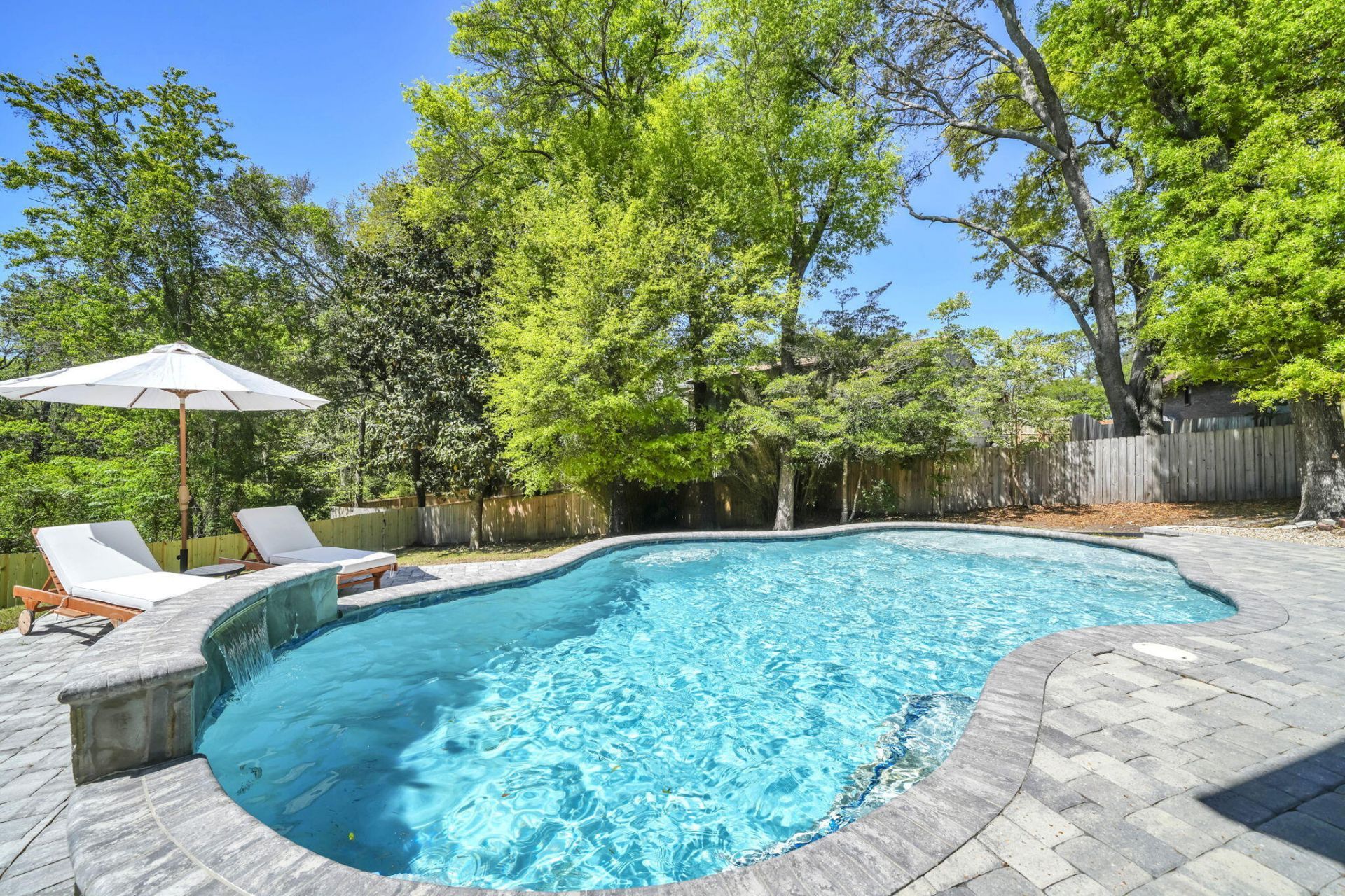 244 Hillside Drive, Niceville, FL 32578 Main Photo