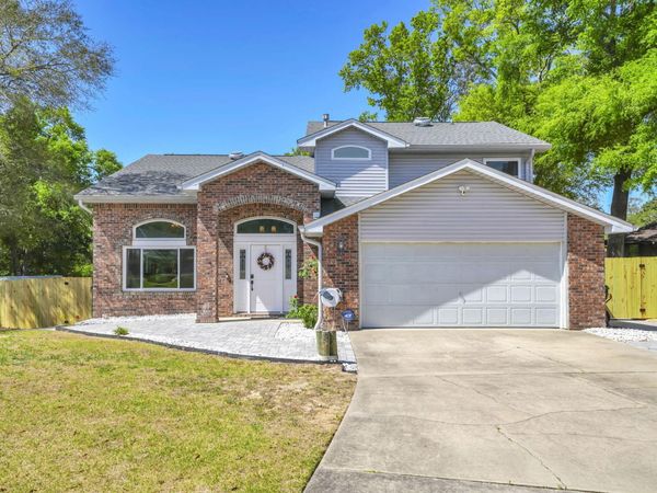 244 Hillside Drive, Niceville, FL 32578