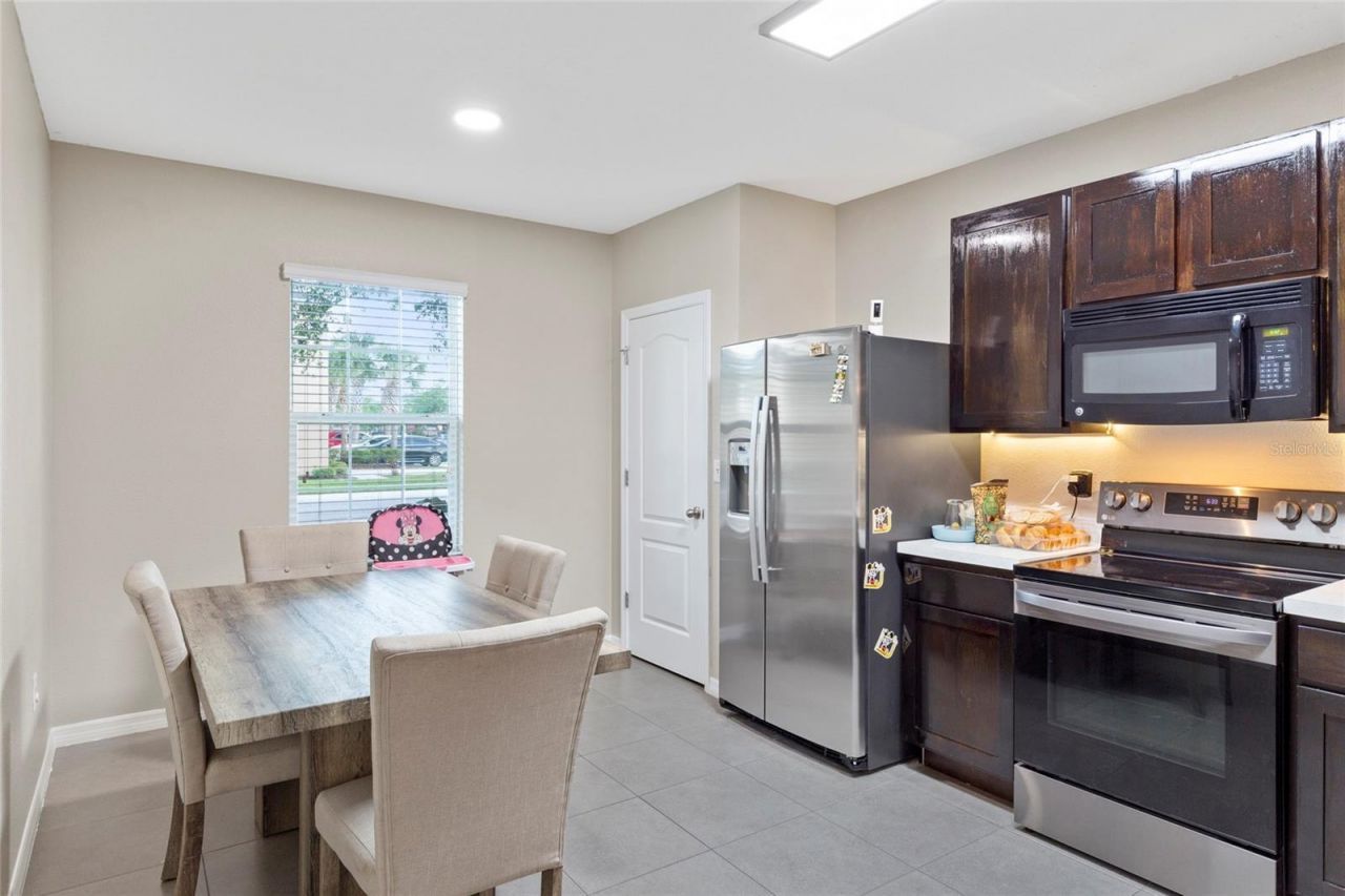 9718 Hound Chase Drive, Gibsonton, FL 33534 Photo