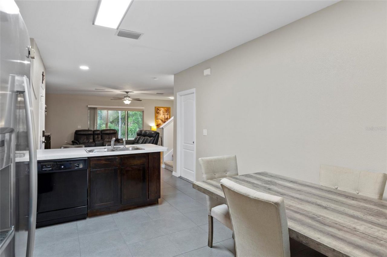 9718 Hound Chase Drive, Gibsonton, FL 33534 Photo