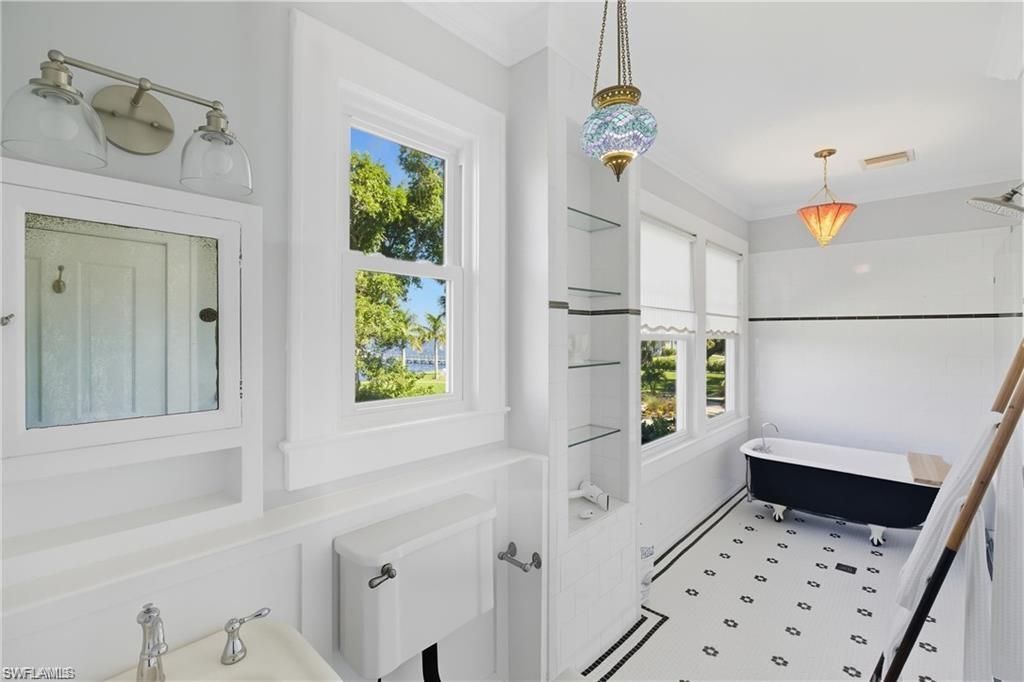 101 Fairview Ave, Fort Myers, FL 33905 Photo