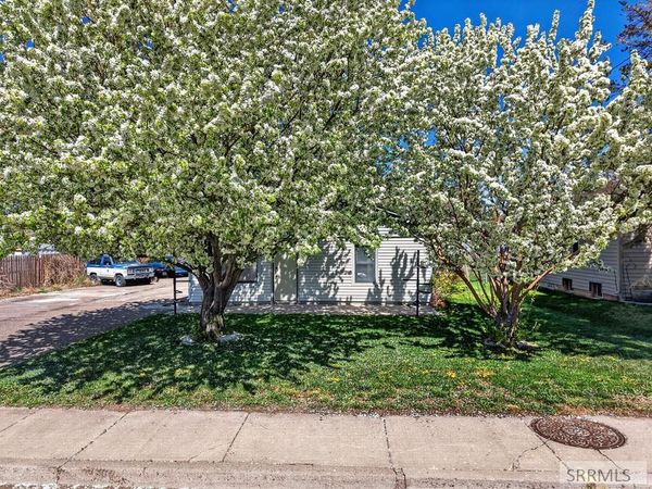 640 E Cedar Street, POCATELLO, ID 83201