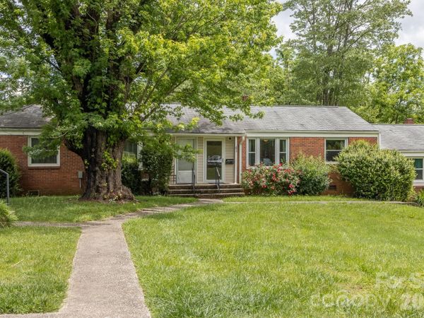 41 Trowbridge Lane, Brevard, NC 28712