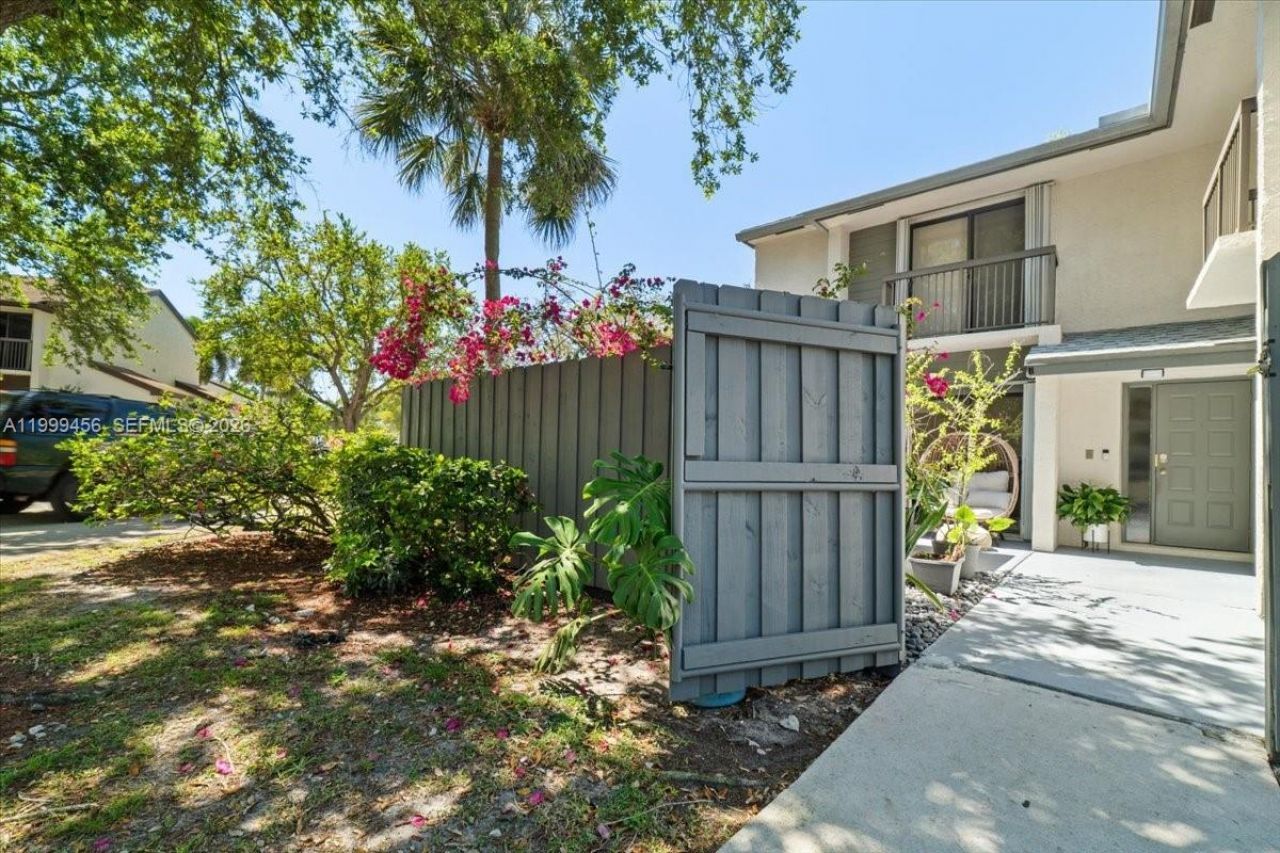 3627 Cocoplum Cir, Unit 34114, Coconut Creek, FL 33063 Photo