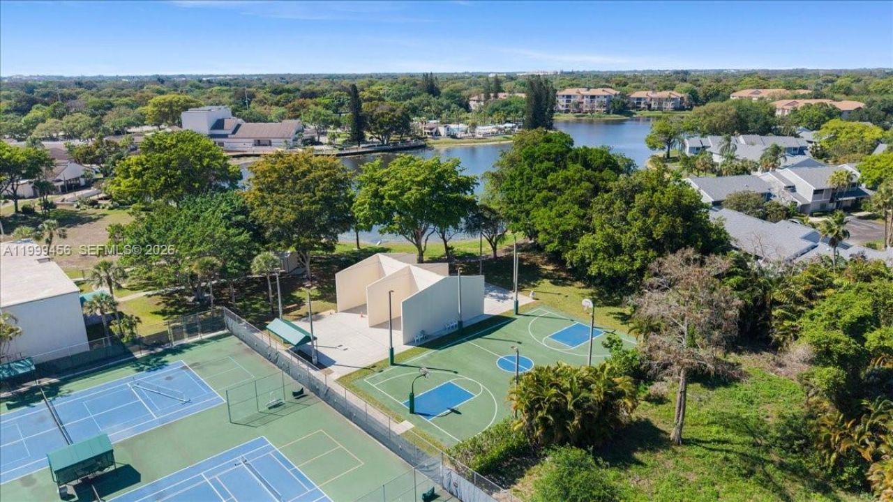 3627 Cocoplum Cir, Unit 34114, Coconut Creek, FL 33063 Photo