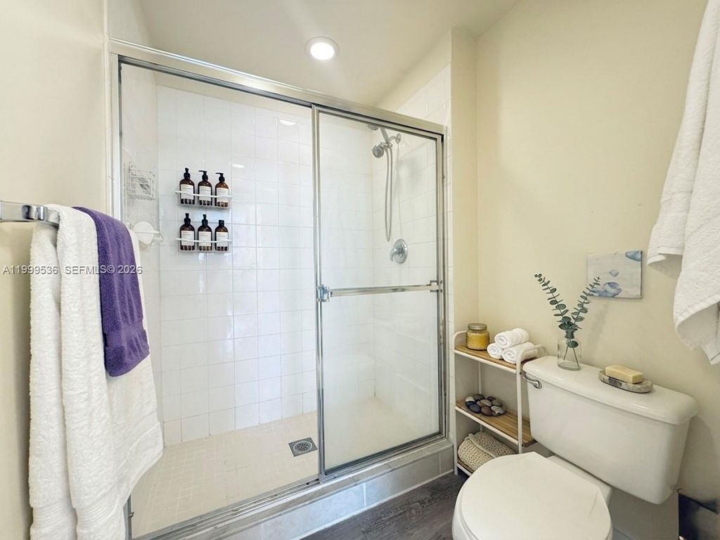 26 Royal Palm Way, Unit 304, Boca Raton, FL 33432 Photo