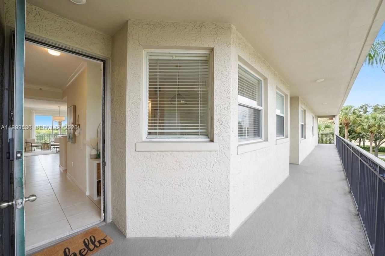 26 Royal Palm Way, Unit 304, Boca Raton, FL 33432 Photo