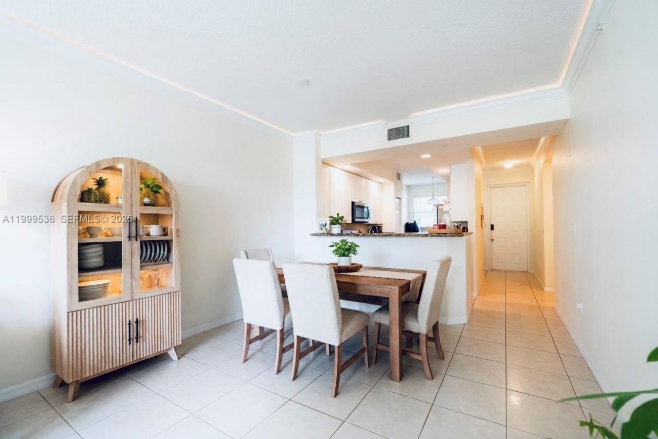 26 Royal Palm Way, Unit 304, Boca Raton, FL 33432 Photo