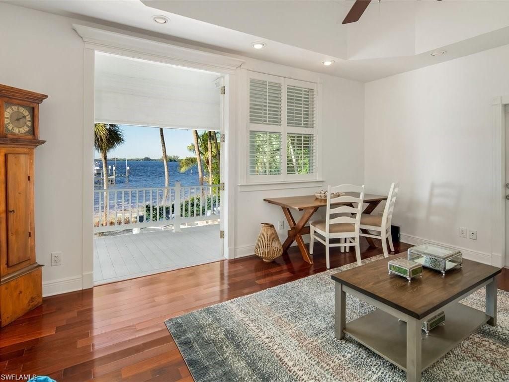 100 Fairview Ave , Fort Myers, FL 33905 Photo