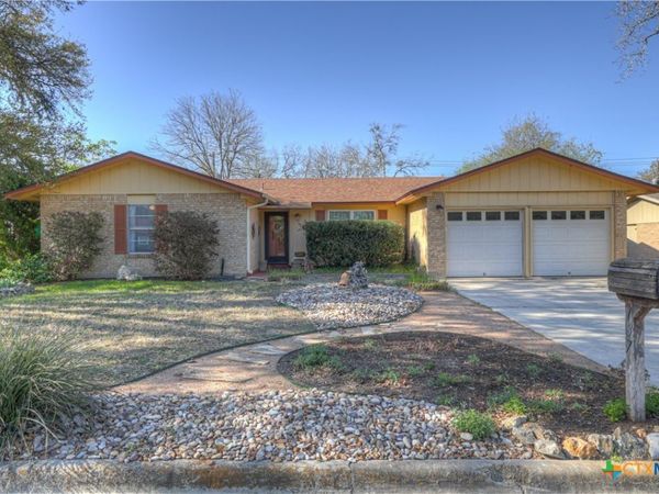 137 Chaparral Street , San Marcos, TX 78666