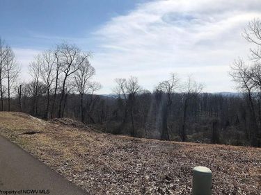 32 Springston Drive, Fairmont, WV 26554