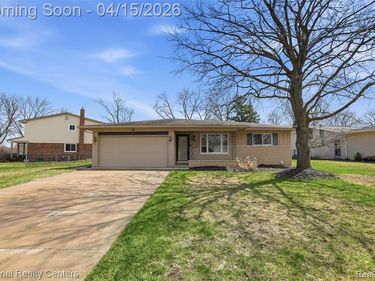 5358 Church Hill Drive, Troy, MI 48085