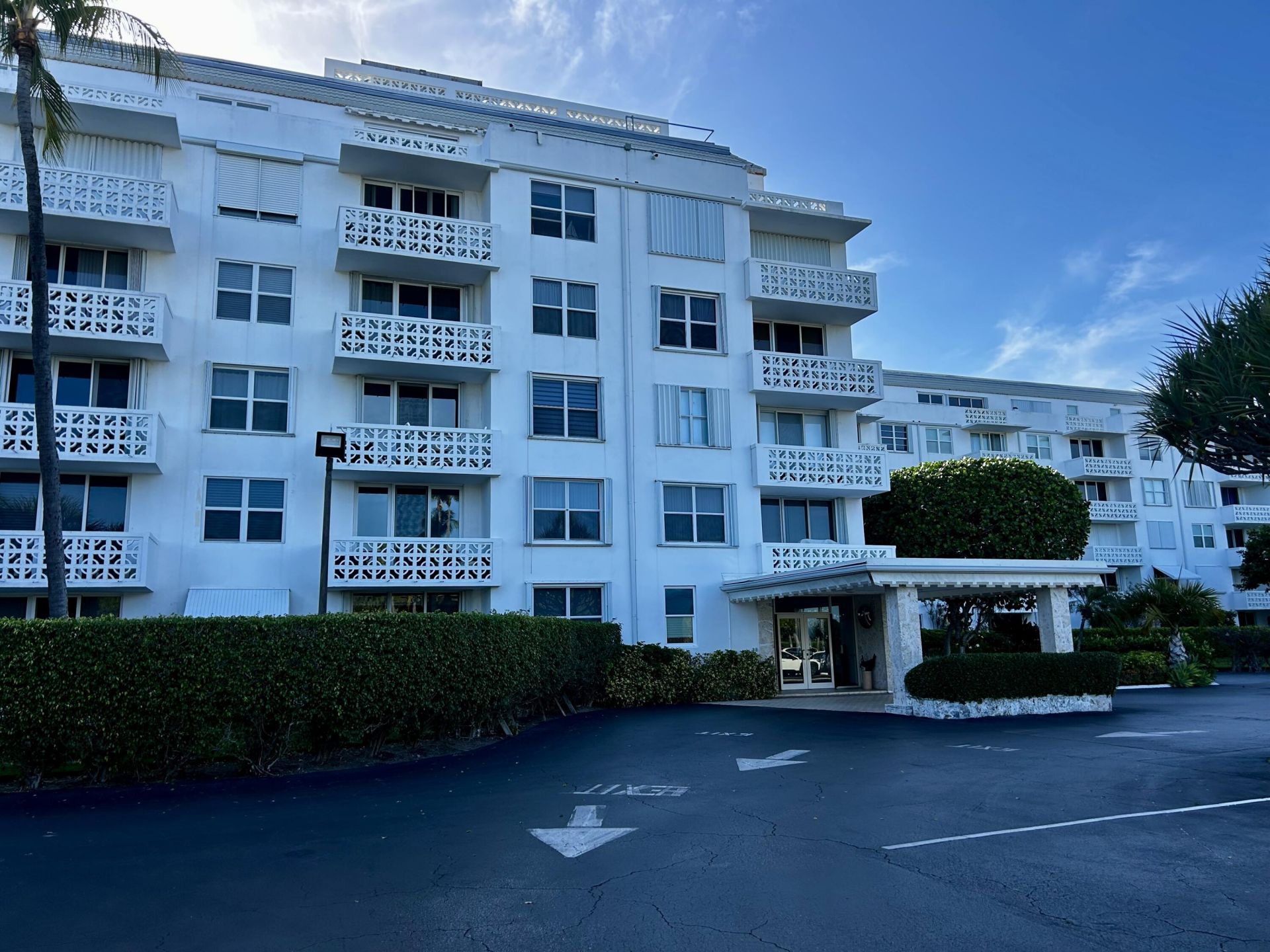 2840 S Ocean Boulevard, Unit 2210, Palm Beach, FL 33480 Photo