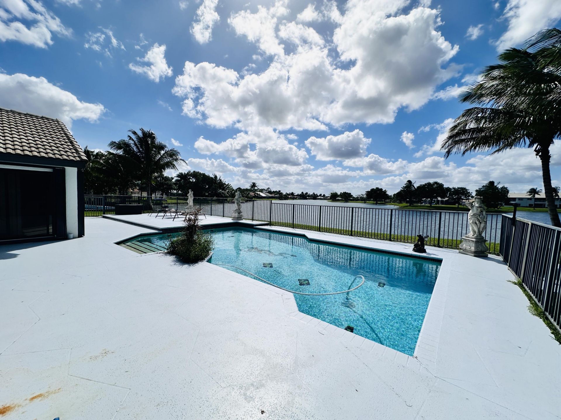 6695 Lake Loran Way, Greenacres, FL 33467 Photo