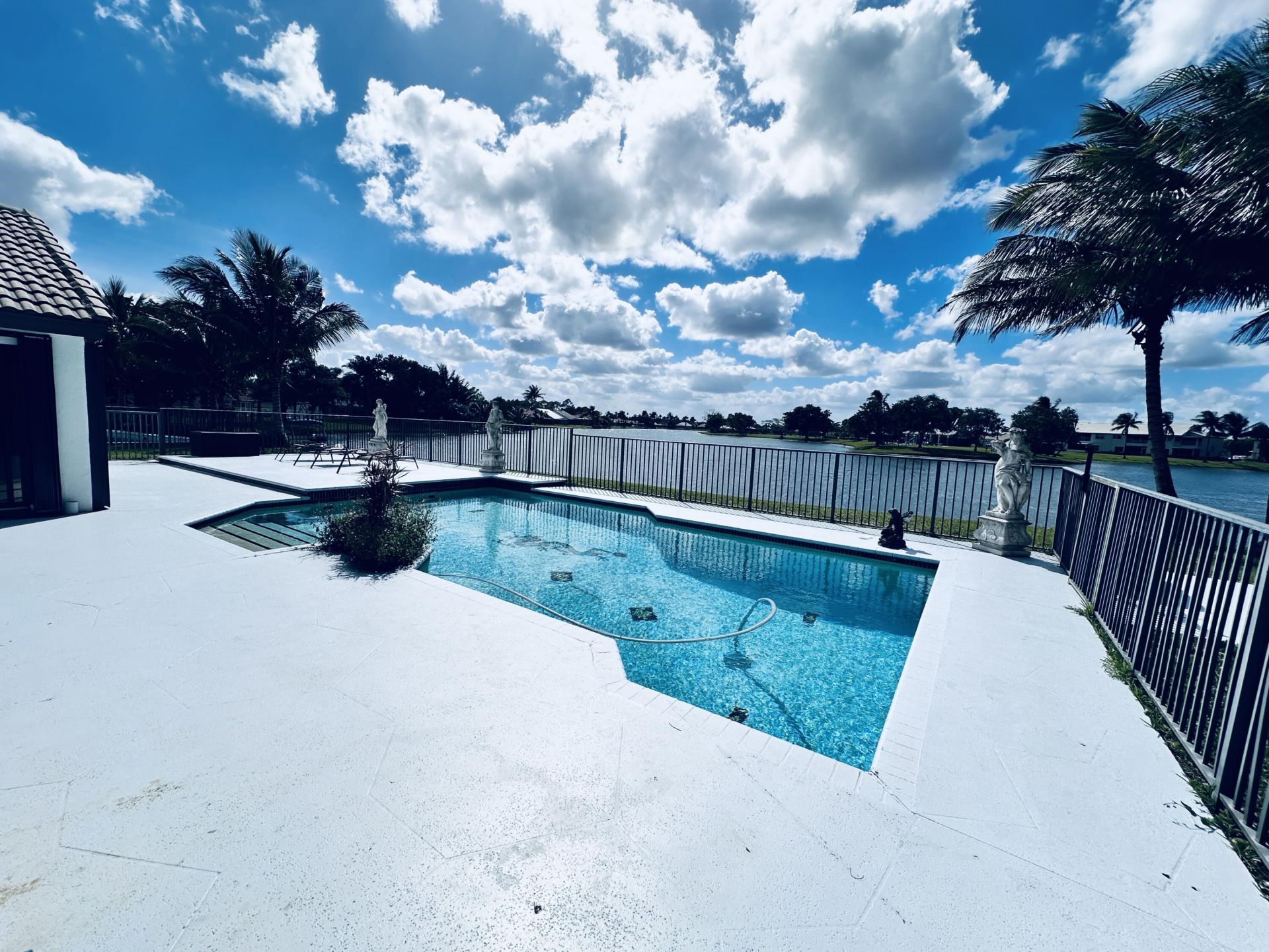 6695 Lake Loran Way, Greenacres, FL 33467 Photo