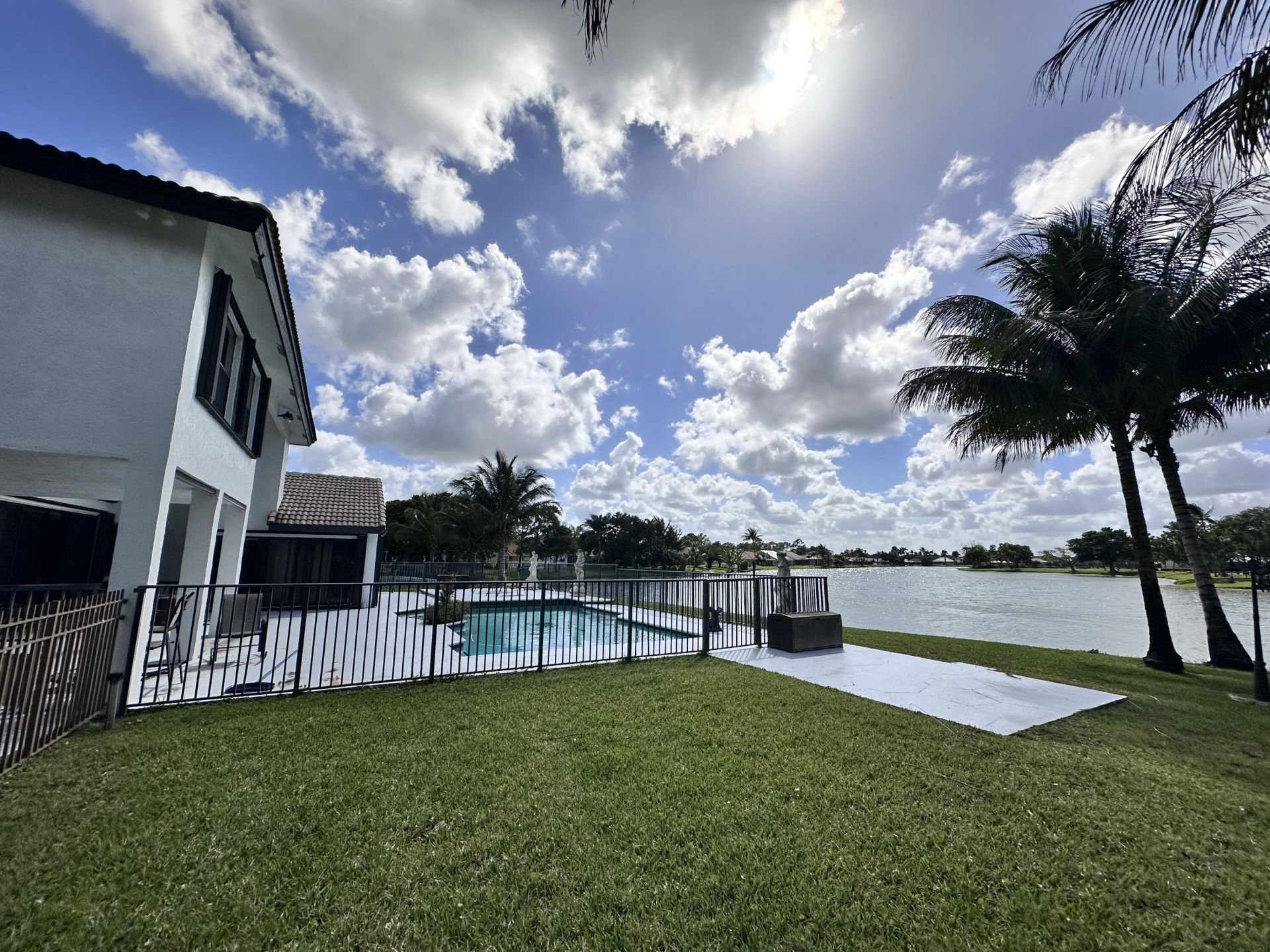 6695 Lake Loran Way, Greenacres, FL 33467 Photo