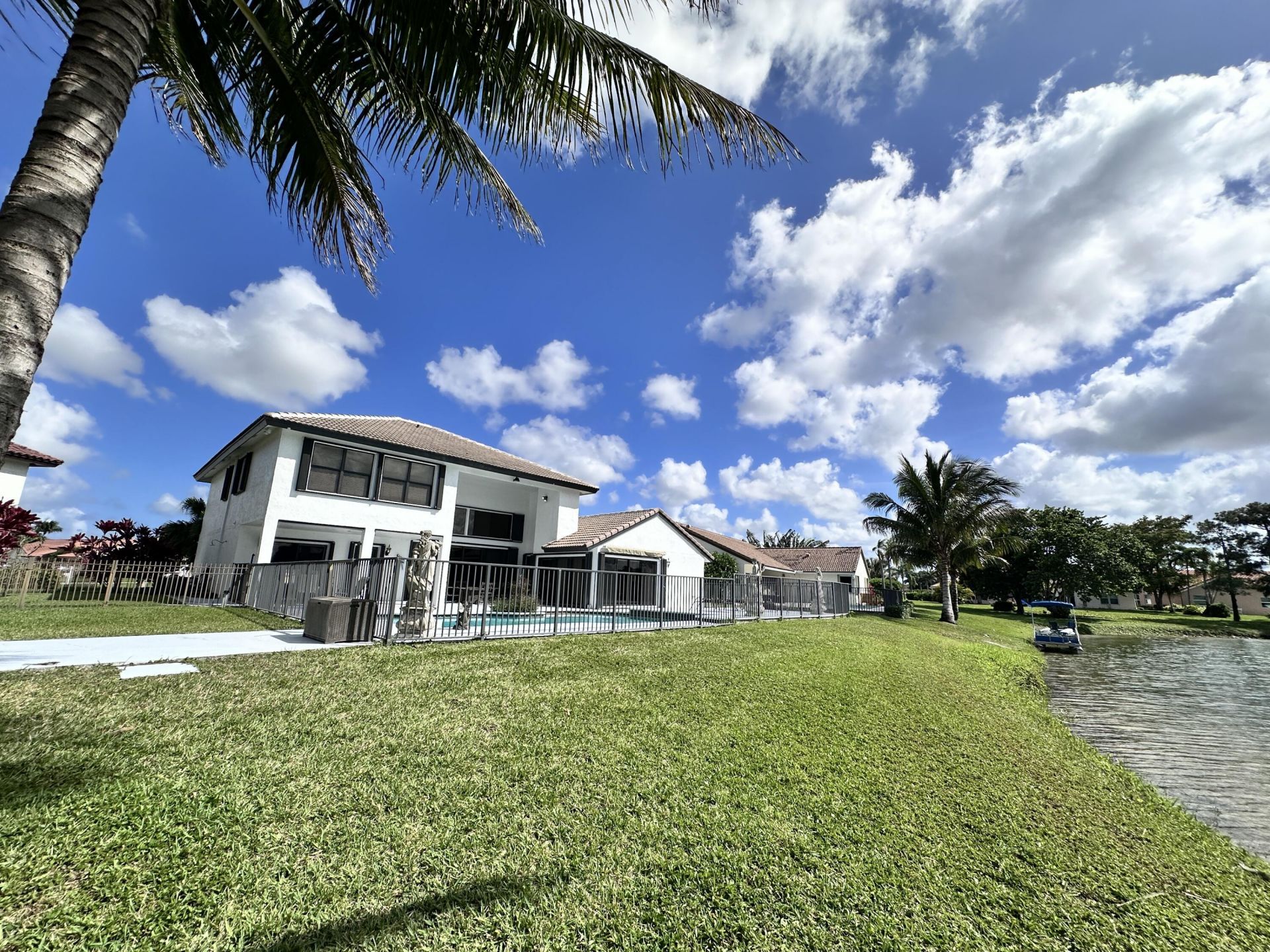 6695 Lake Loran Way, Greenacres, FL 33467 Photo